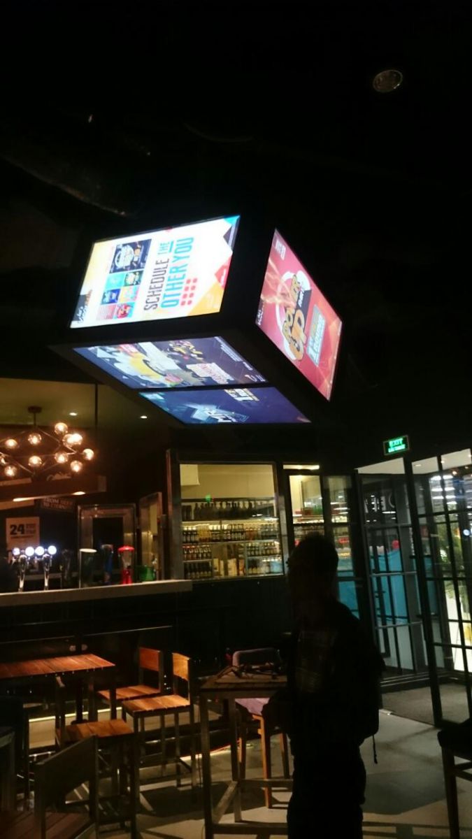 màn hình LED quảng cáo